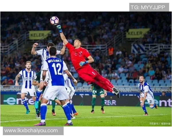 足球明星十佳进球回顾领略足球场上的绝妙瞬间与精彩技艺 足球明星十佳进球回顾领略足球场上的绝妙瞬间与精彩技艺