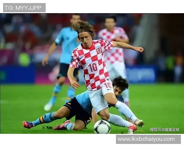 摩洛哥与科特迪瓦激战正酣精彩比赛直播全程回顾与分析 摩洛哥与科特迪瓦激战正酣精彩比赛直播全程回顾与分析