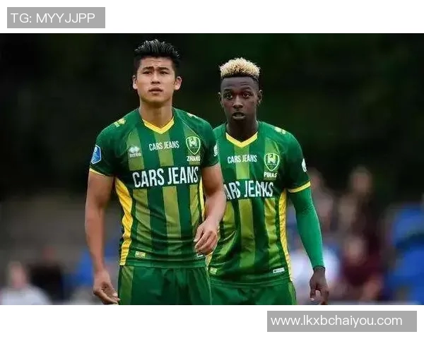 海牙主场迎战福图纳争夺联赛关键三分的激烈对决 海牙主场迎战福图纳争夺联赛关键三分的激烈对决